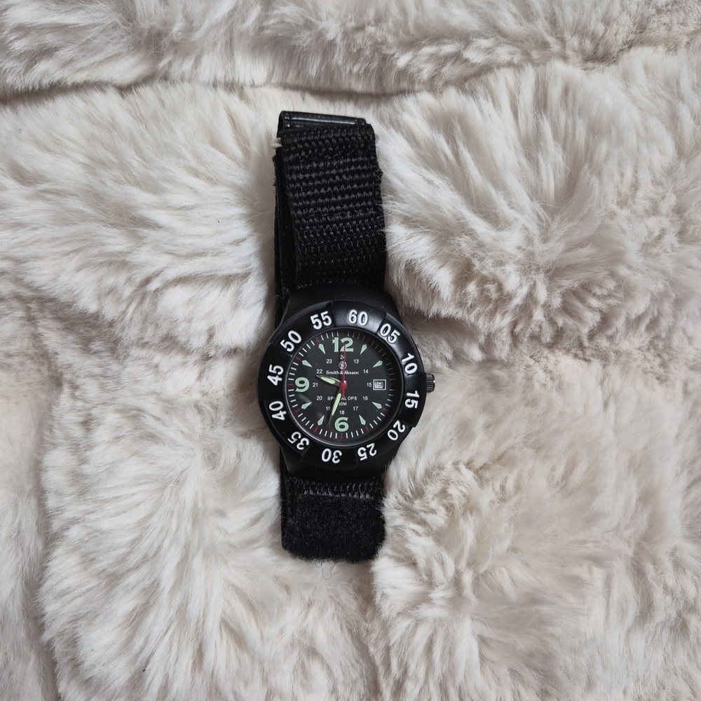 Mens Smith & Wesson Watch Black Special Ops Utility Gorpcore Outdoors ✨️💫